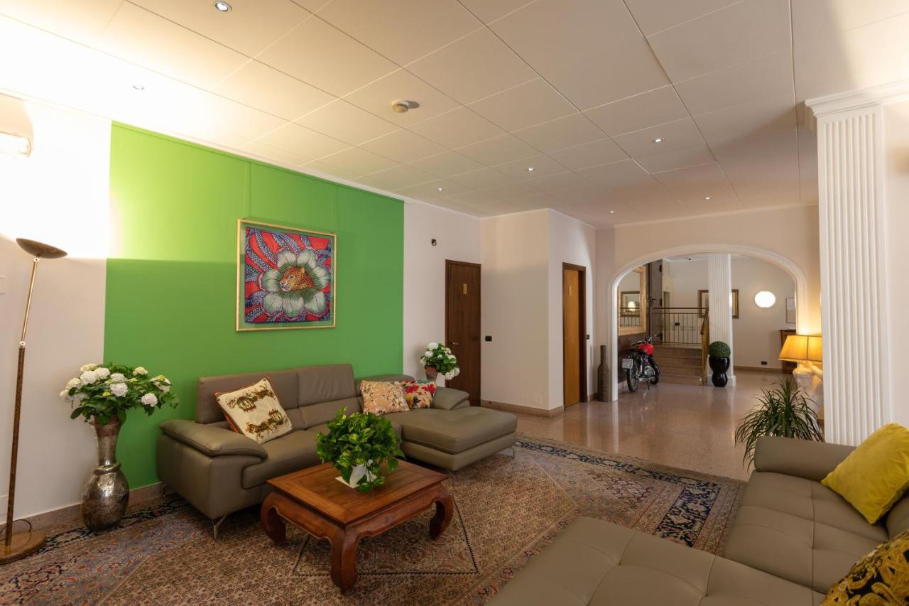 Dei Tigli Hotel Angera